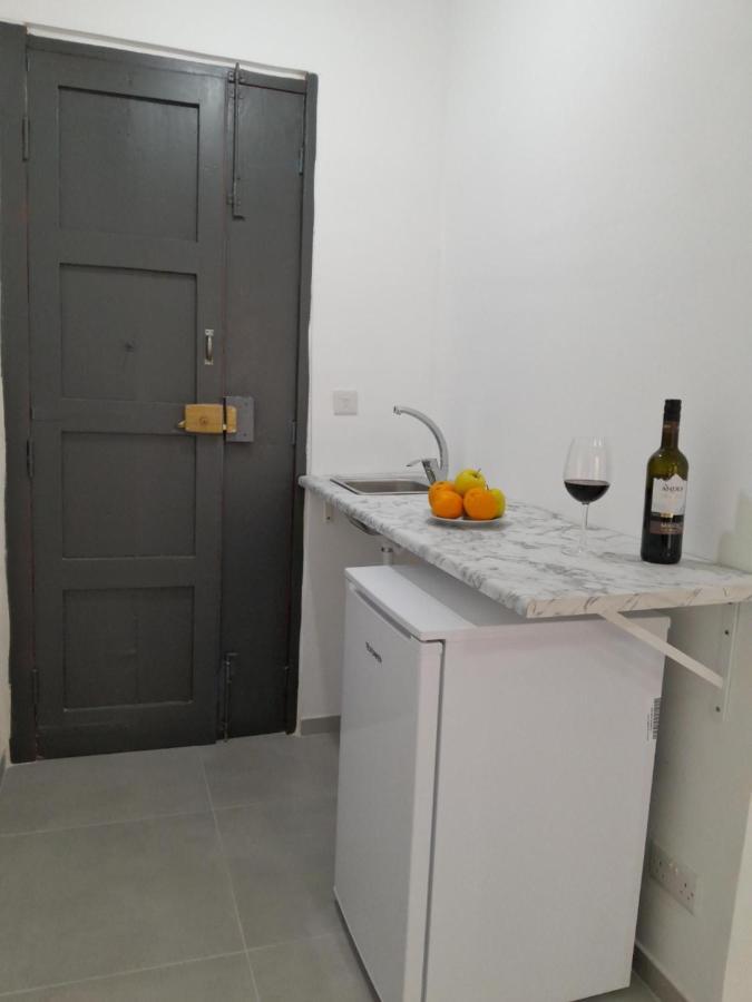 Limestone Sun Sliema Exterior photo